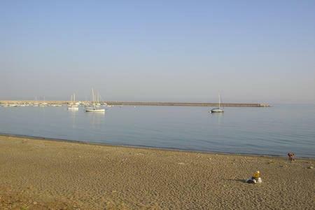 Апартаменты Ambra Di Mare Сант'Агата-ди-Милите Экстерьер фото